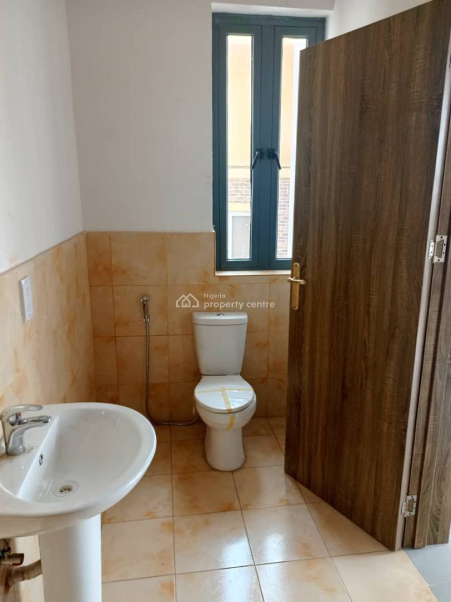 Brand New 2-bed Apartment -- Agungi Secure Estate, Agungi, Lekki, Lagos, Flat / Apartment for Sale