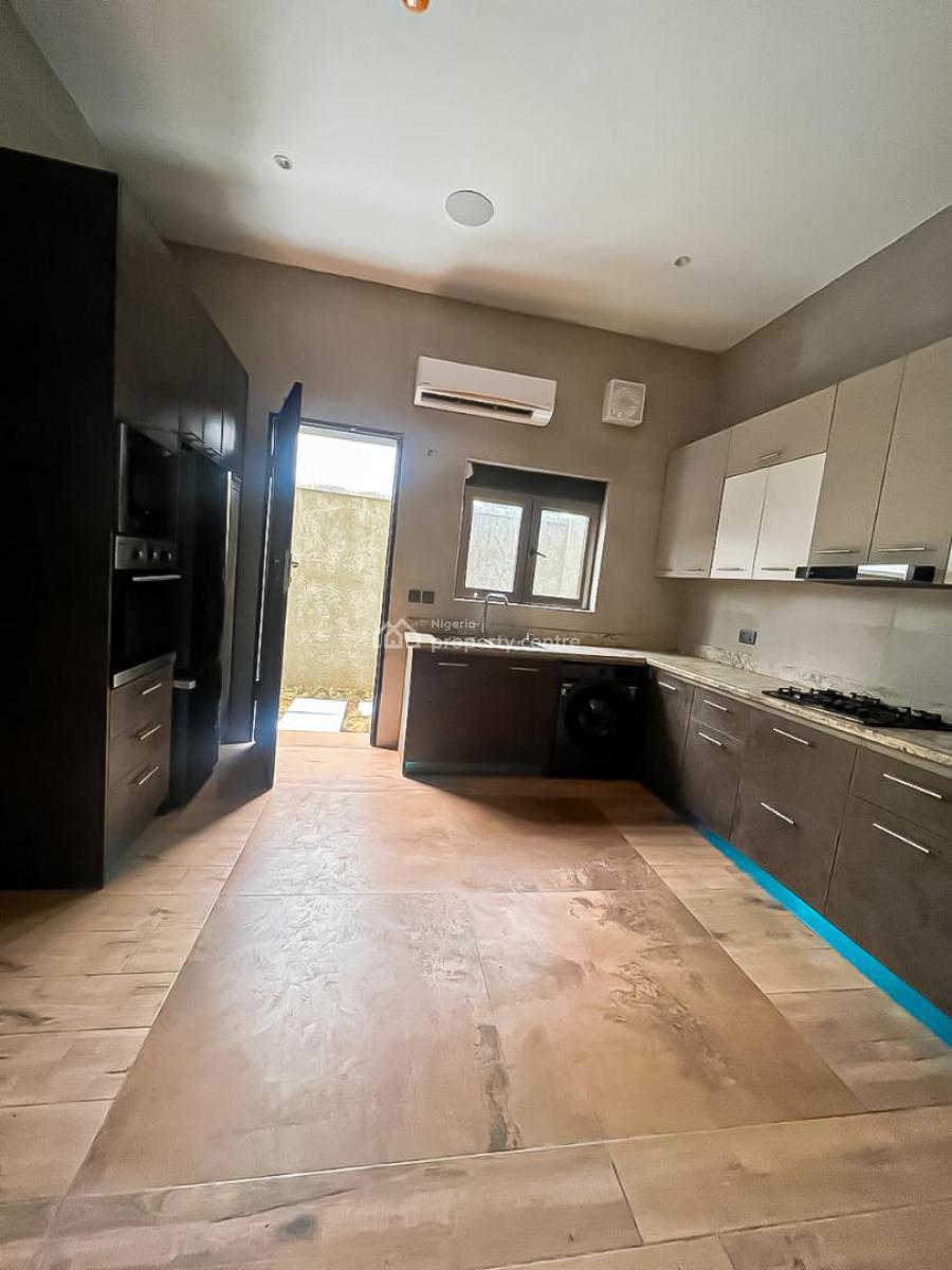 Luxurious 4 Bedrooms Terrace Duplex with a Bq, Ikoyi, Lagos, Terraced Duplex for Rent