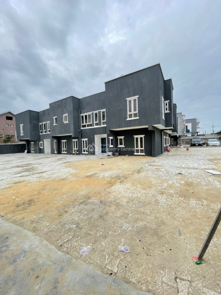 You Dont Need to Miss Out on This!! 4 Bedroom Terrace Duplex for, Osapa, Lekki, Lagos, Terraced Duplex for Rent