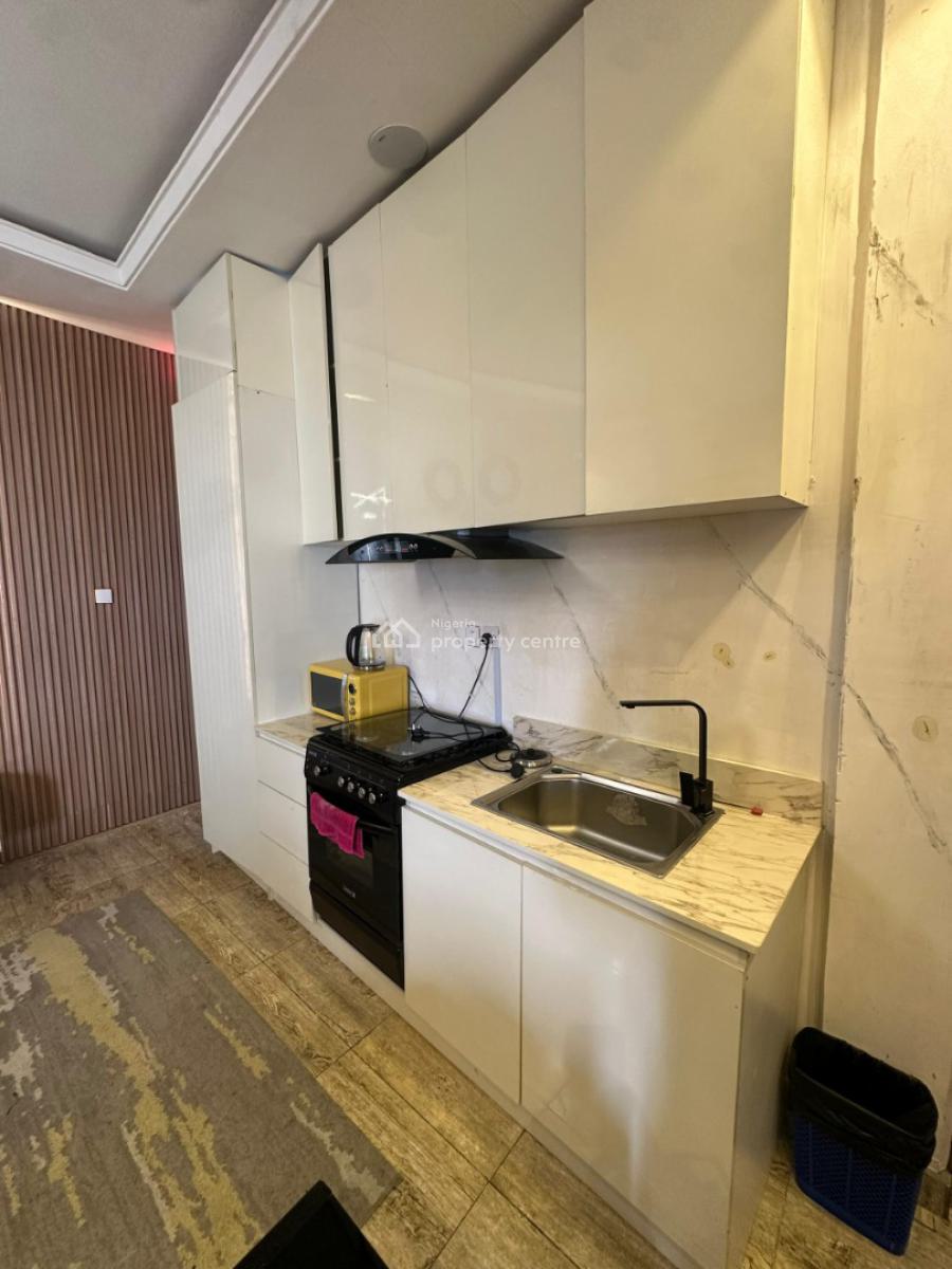 Fully Furnished 2 Bedroom Flat, Ologolo, Lekki, Lagos, Flat / Apartment for Rent