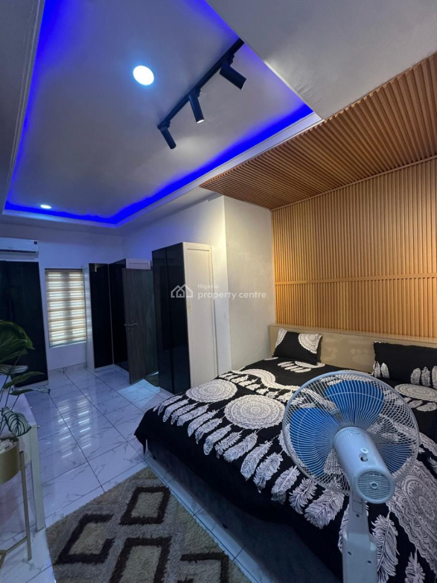Fully Furnished 2 Bedroom Flat, Ologolo, Lekki, Lagos, Flat / Apartment for Rent