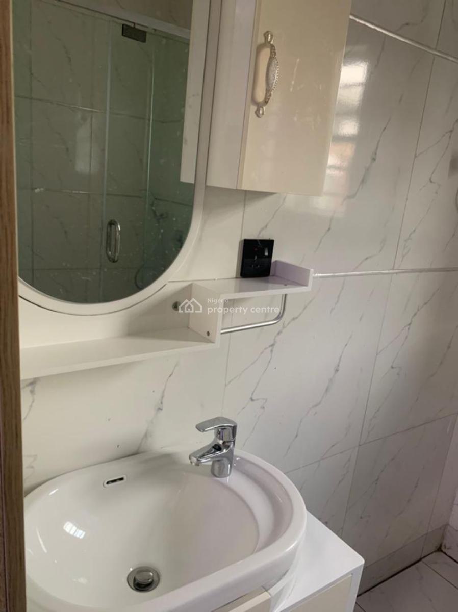 Spacious 4bedroom Terrace Duplex for  Amenities:  - [ ] Fitted K, Orchid, Lekki, Lagos, Terraced Duplex for Sale