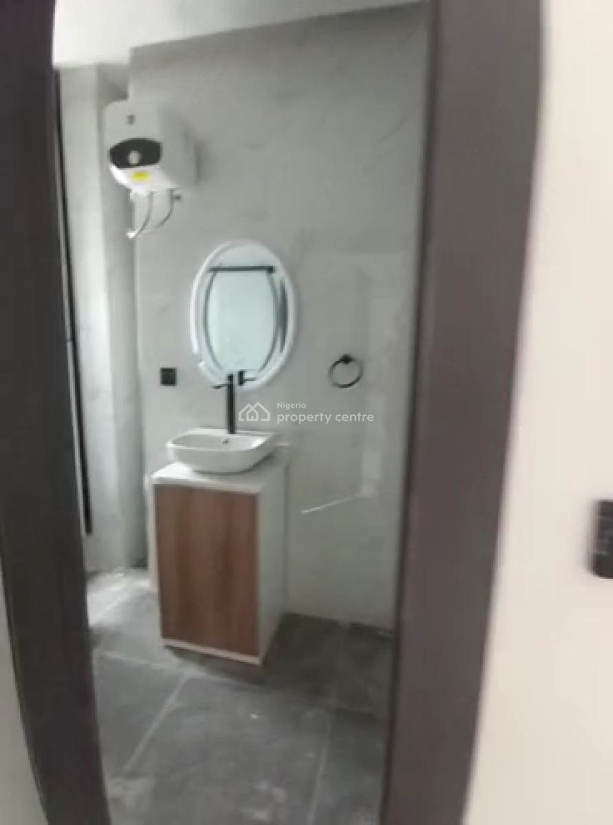 3 Bedroom Flat, Ikeja Gra, Ikeja, Lagos, Flat / Apartment for Sale