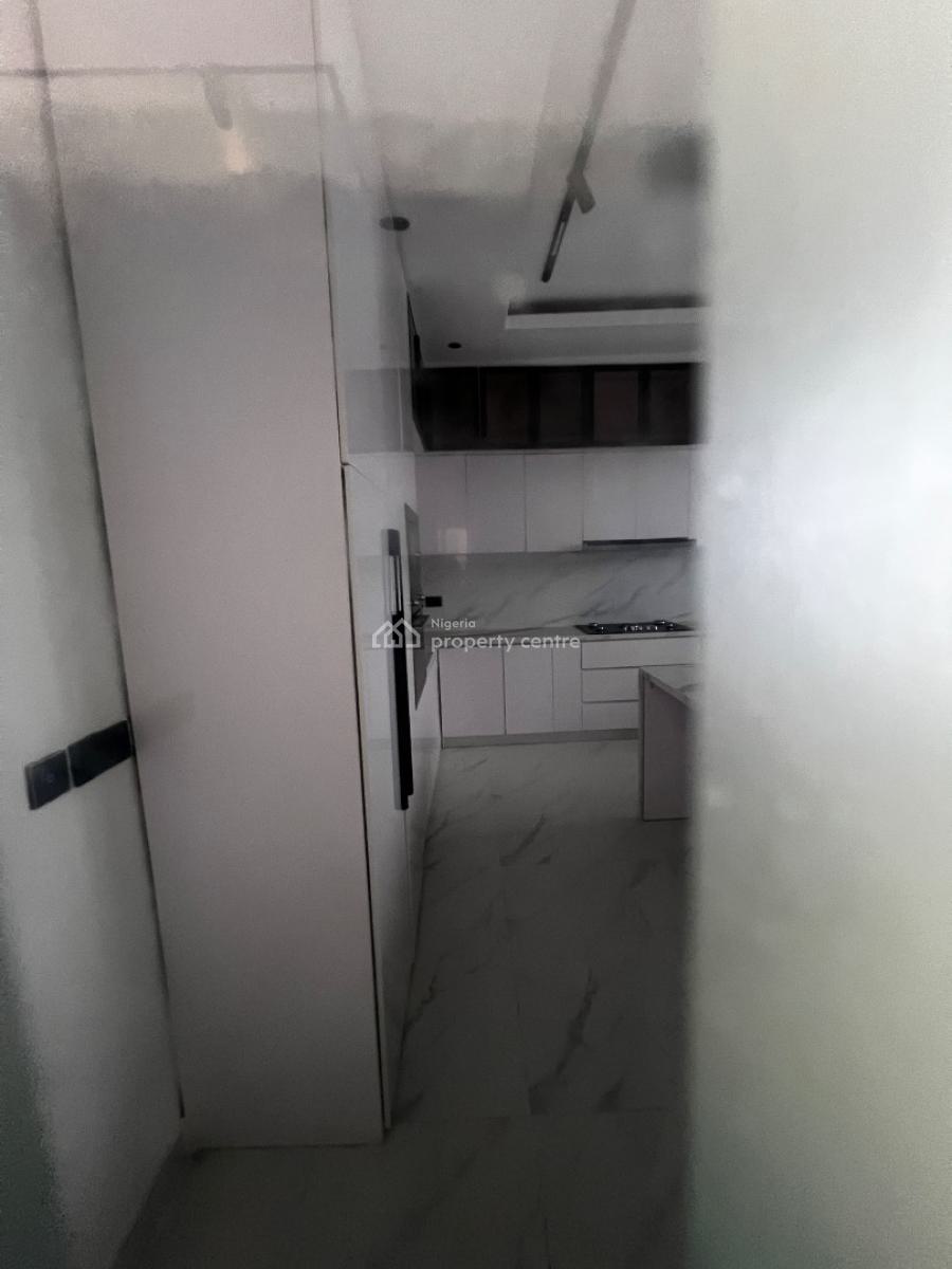 Luxurious Smart 4 Bedroom Penthouse with a Private Elevator, Off Lekki-epe Express Way, Lekki Phase 1, Lekki, Lagos, Flat / Apartment for Sale