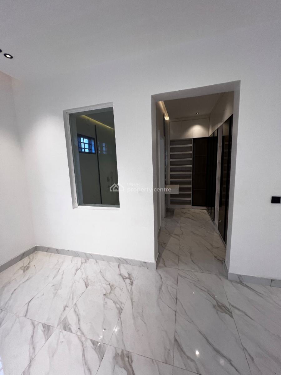 Luxurious Smart 4 Bedroom Penthouse with a Private Elevator, Off Lekki-epe Express Way, Lekki Phase 1, Lekki, Lagos, Flat / Apartment for Sale