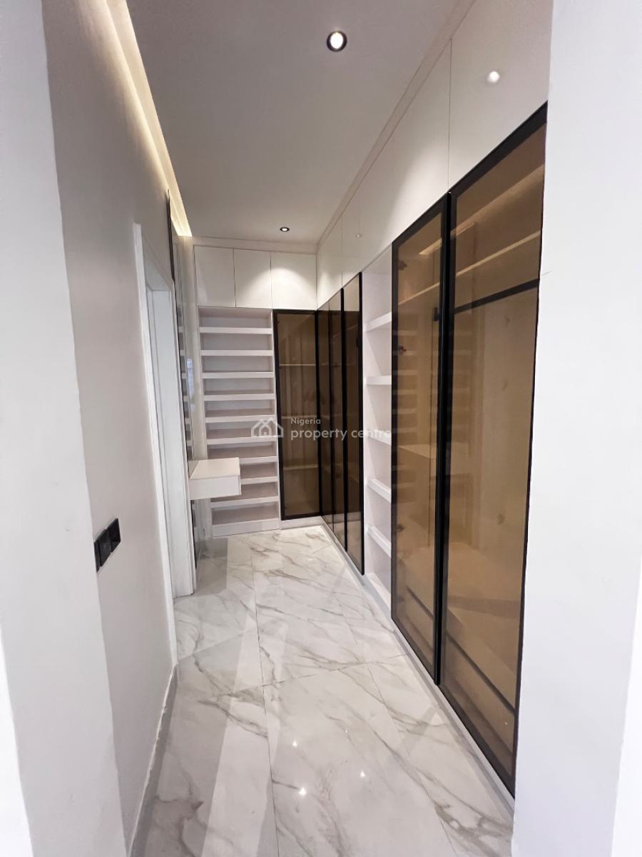 Luxurious Smart 4 Bedroom Penthouse with a Private Elevator, Off Lekki-epe Express Way, Lekki Phase 1, Lekki, Lagos, Flat / Apartment for Sale