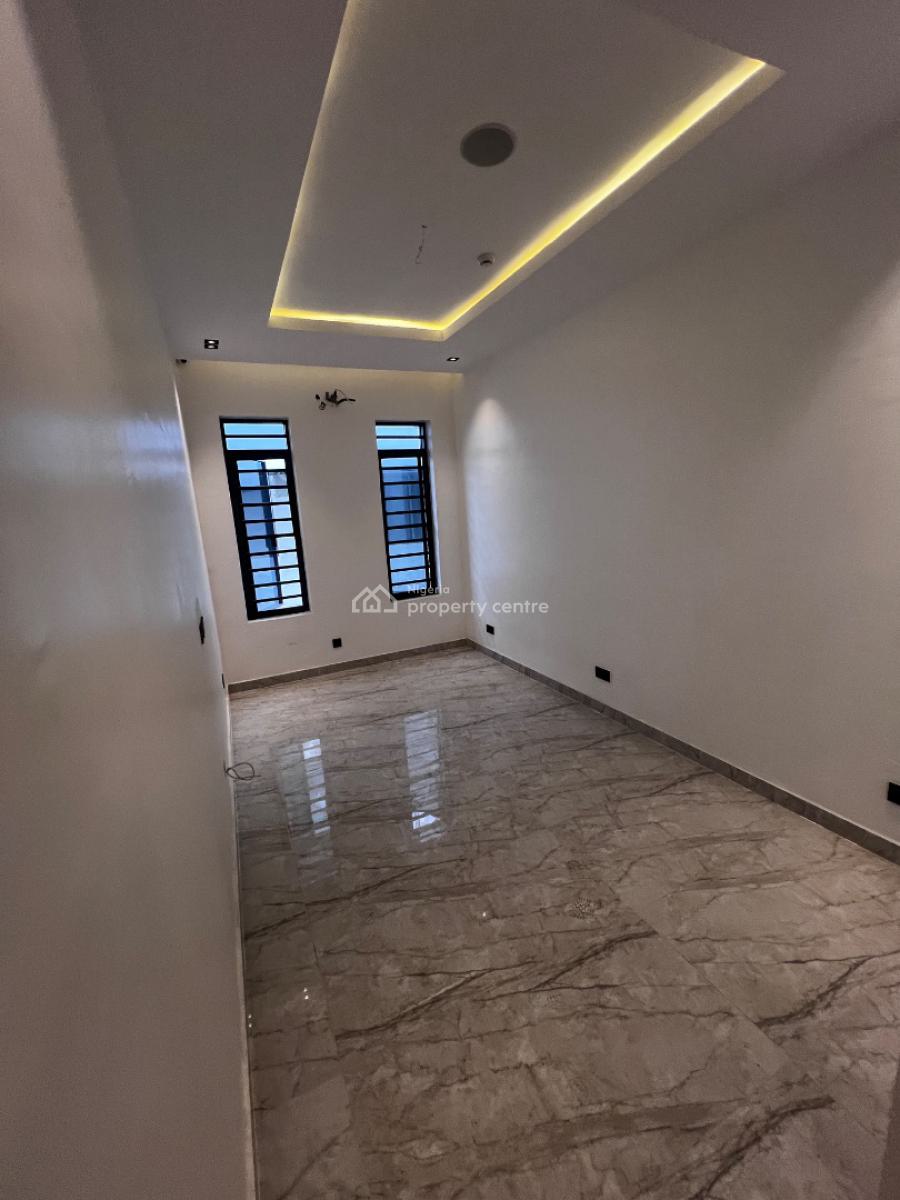 Luxury 4 Bedroom Terrace Duplex in a Private Estate, Lekki Phase 1, Lekki, Lagos, Terraced Duplex for Sale