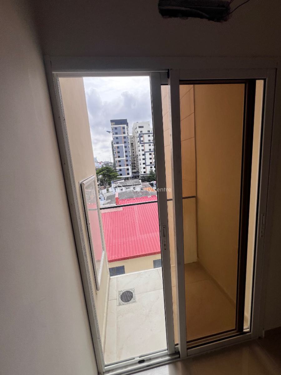 Luxury 4 Bedroom Penthouse with The Victoria Island City View, Victoria Island (vi), Lagos, Flat / Apartment for Sale