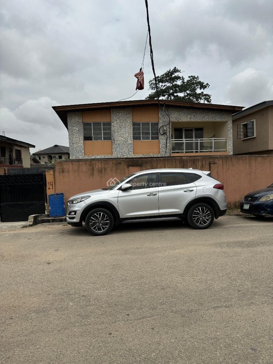 a Buy and Renovate 6 Bedroom Fully Detached Duplex in an Estate, Fola Agoro, Yaba, Lagos, Residential Land for Sale