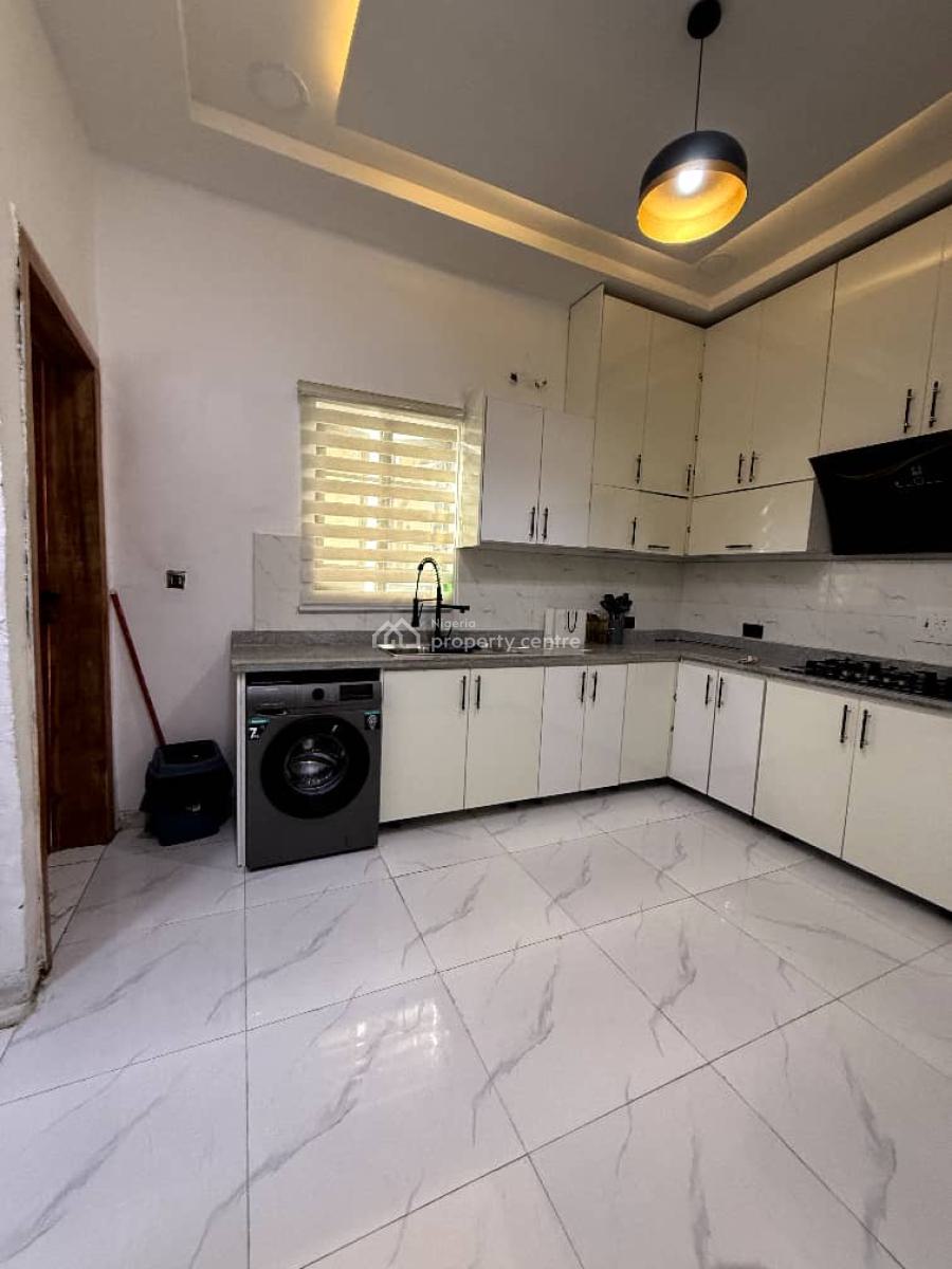4 Bedroom Semi-detached House, Royal Pine Estate Orchid Lekki, Lekki, Lagos, Semi-detached Duplex Short Let