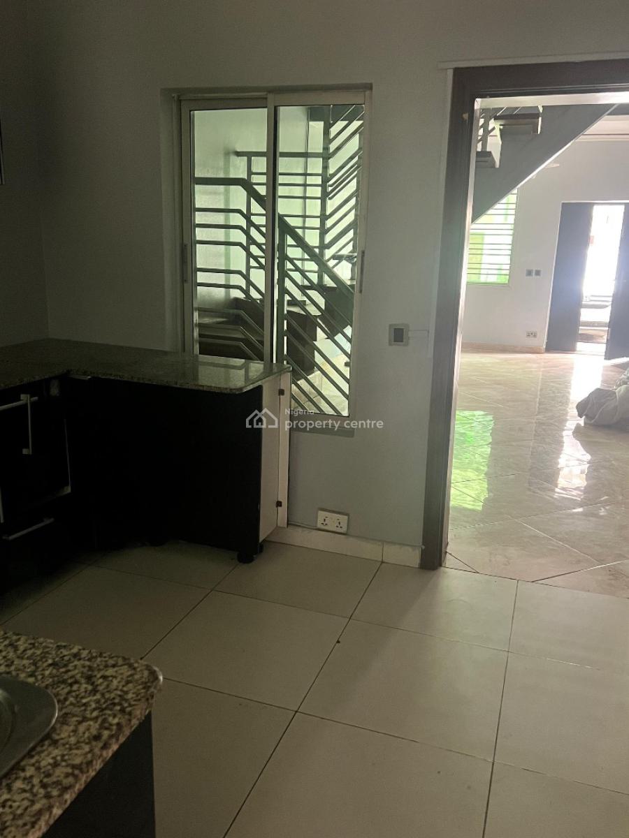 2 Bedroom Maisonette, Ikate, Lekki, Lagos, House for Rent