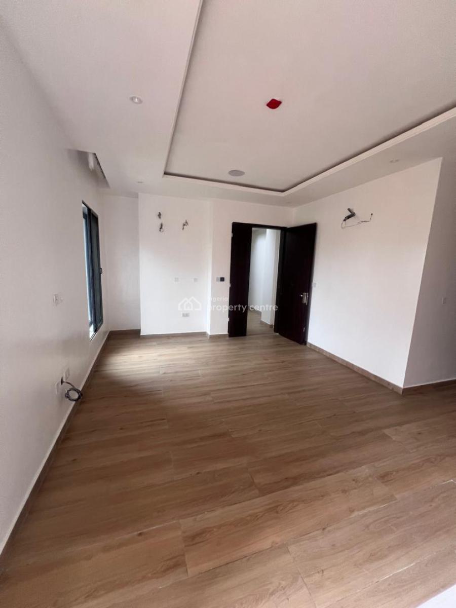 a 2 Bedroom Apartment with Bq, and a Studio Apartment, Ikate, Lekki, Lagos, Flat / Apartment for Sale