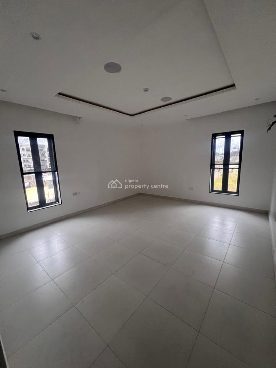 a 2 Bedroom Apartment with Bq, and a Studio Apartment, Ikate, Lekki, Lagos, Flat / Apartment for Sale