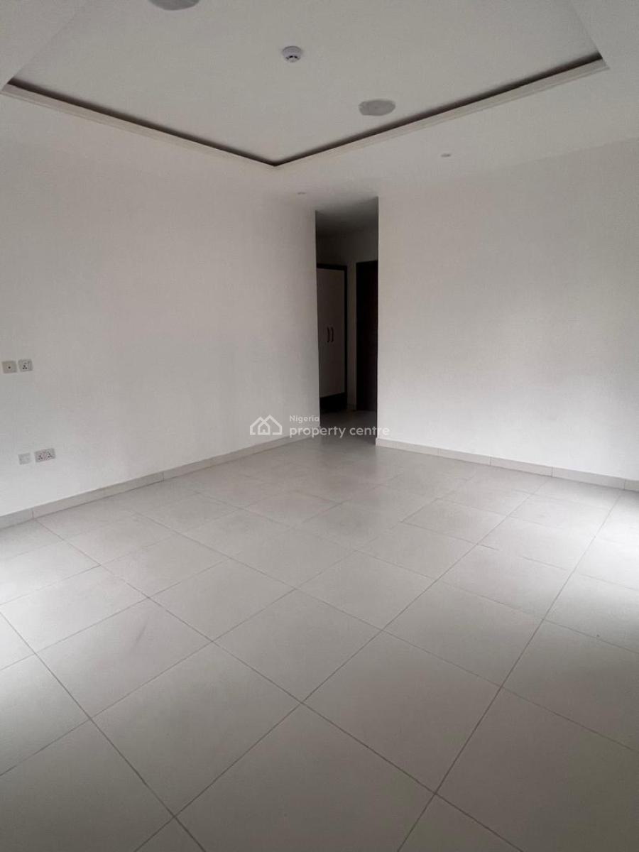 a 2 Bedroom Apartment with Bq, and a Studio Apartment, Ikate, Lekki, Lagos, Flat / Apartment for Sale