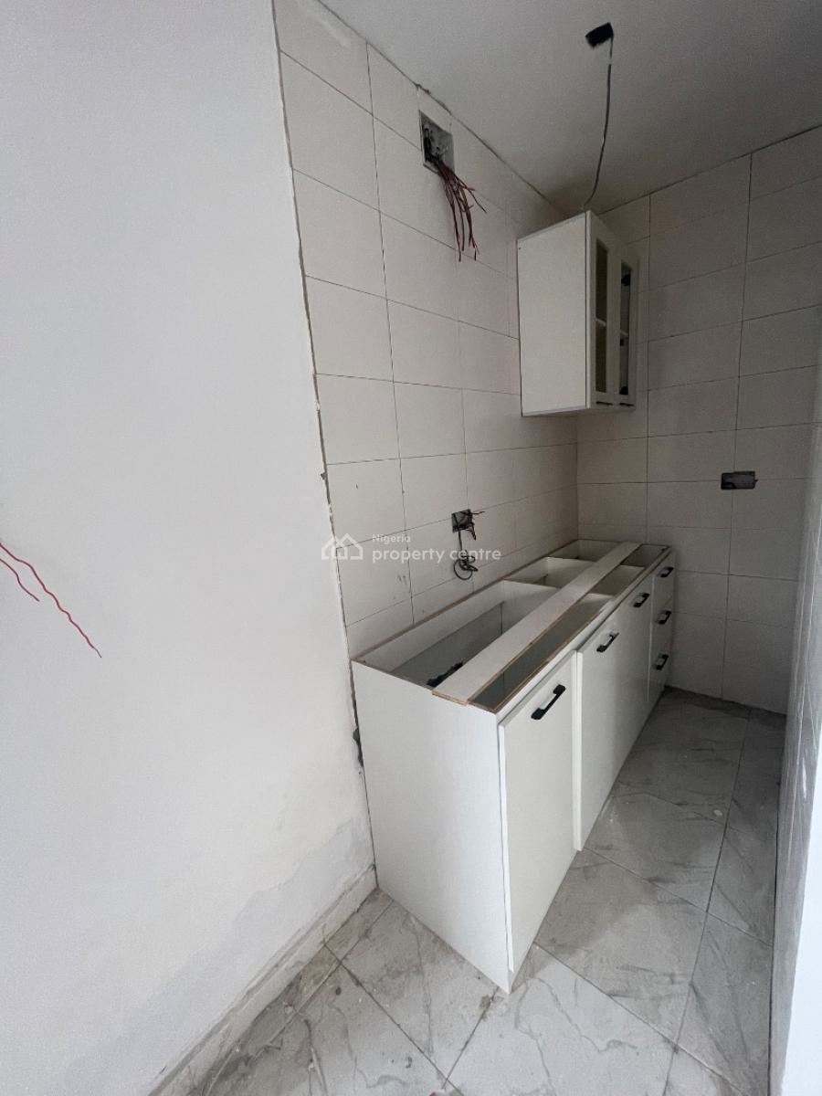 Luxury Mini Flat Up and Down Inside Good Estate, Located Inside an Estate,good Road Network, Sangotedo, Ajah, Lagos, Mini Flat (room and Parlour) for Rent