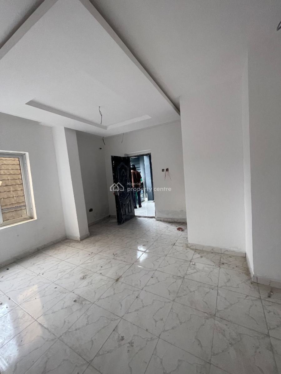 Luxury Mini Flat Up and Down Inside Good Estate, Located Inside an Estate,good Road Network, Sangotedo, Ajah, Lagos, Mini Flat (room and Parlour) for Rent