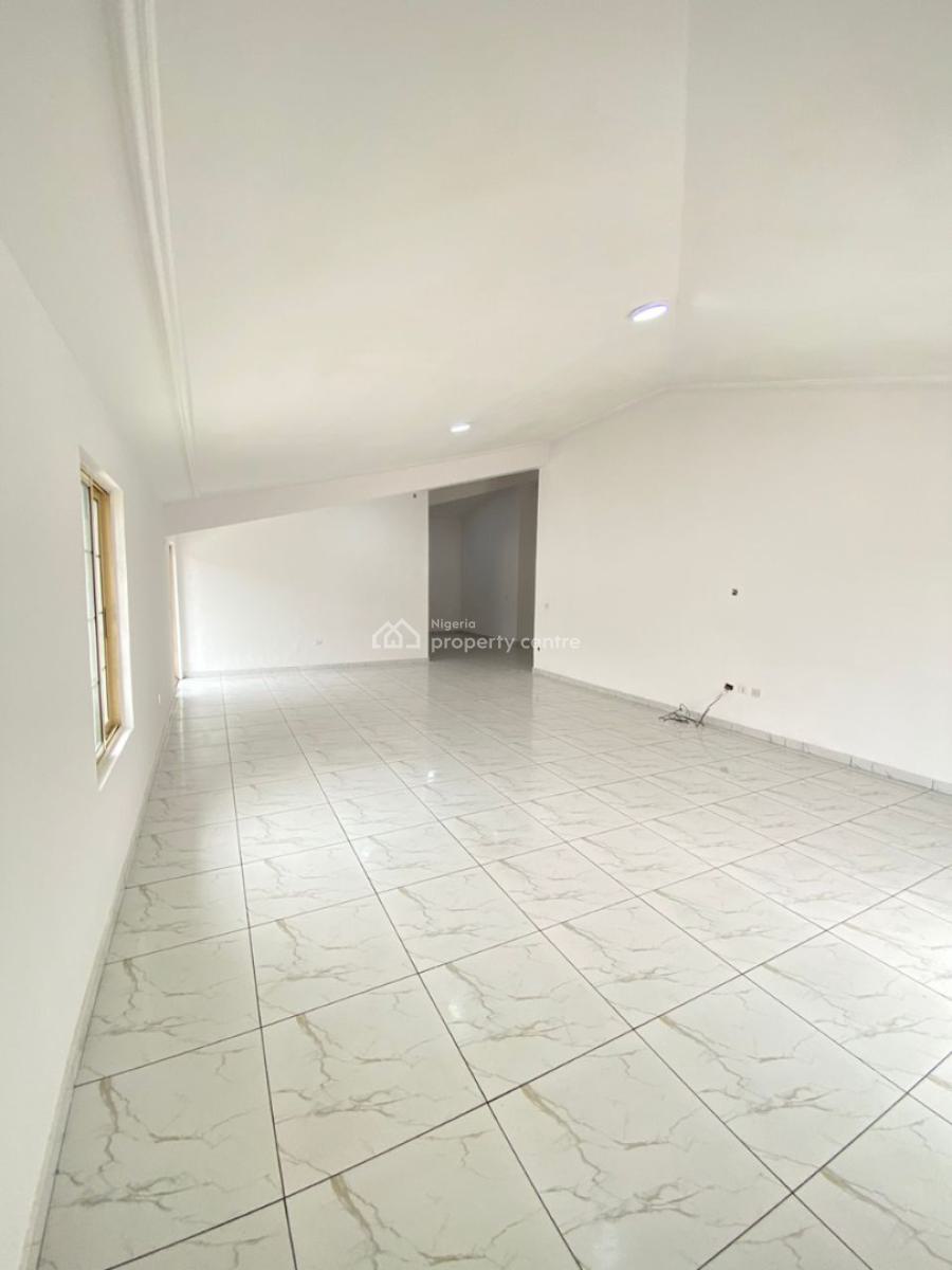 Spacious 5 Bedroom Penthouse, Lekki Phase 1, Lekki, Lagos, Terraced Duplex for Rent
