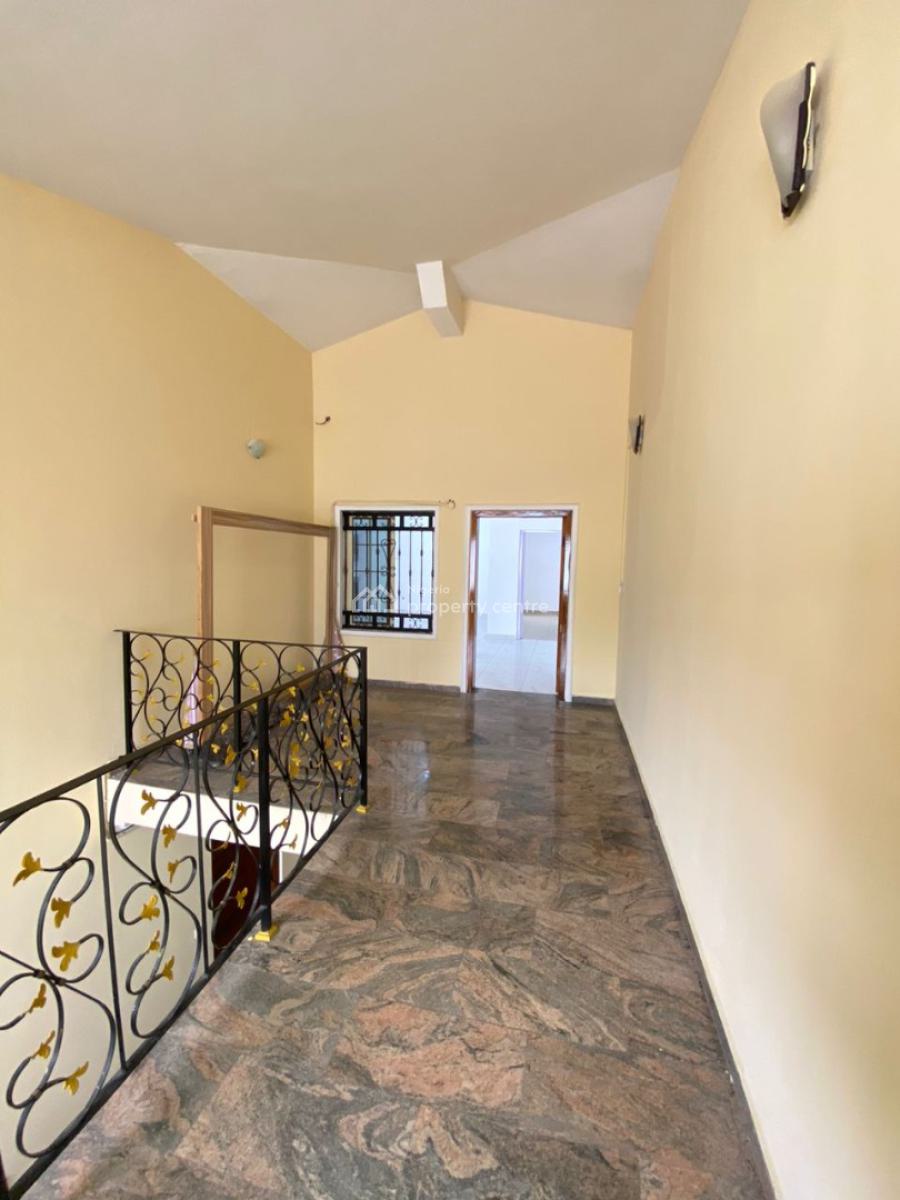 Spacious 5 Bedroom Penthouse, Lekki Phase 1, Lekki, Lagos, Terraced Duplex for Rent