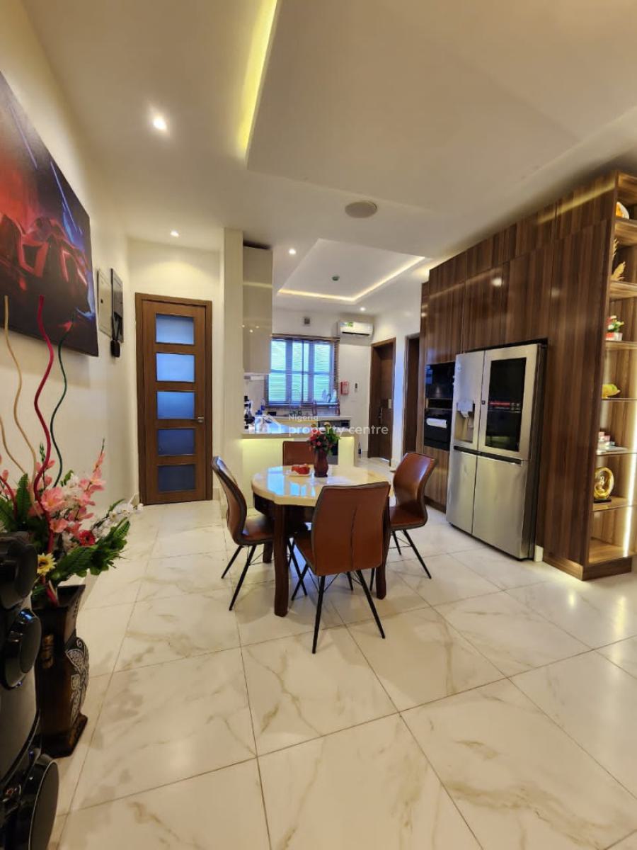 Luxury 1 Bedroom Apartment with Pool and Gym, Off Admiralty Road, Lekki Phase 1, Lekki, Lagos, Flat / Apartment Short Let