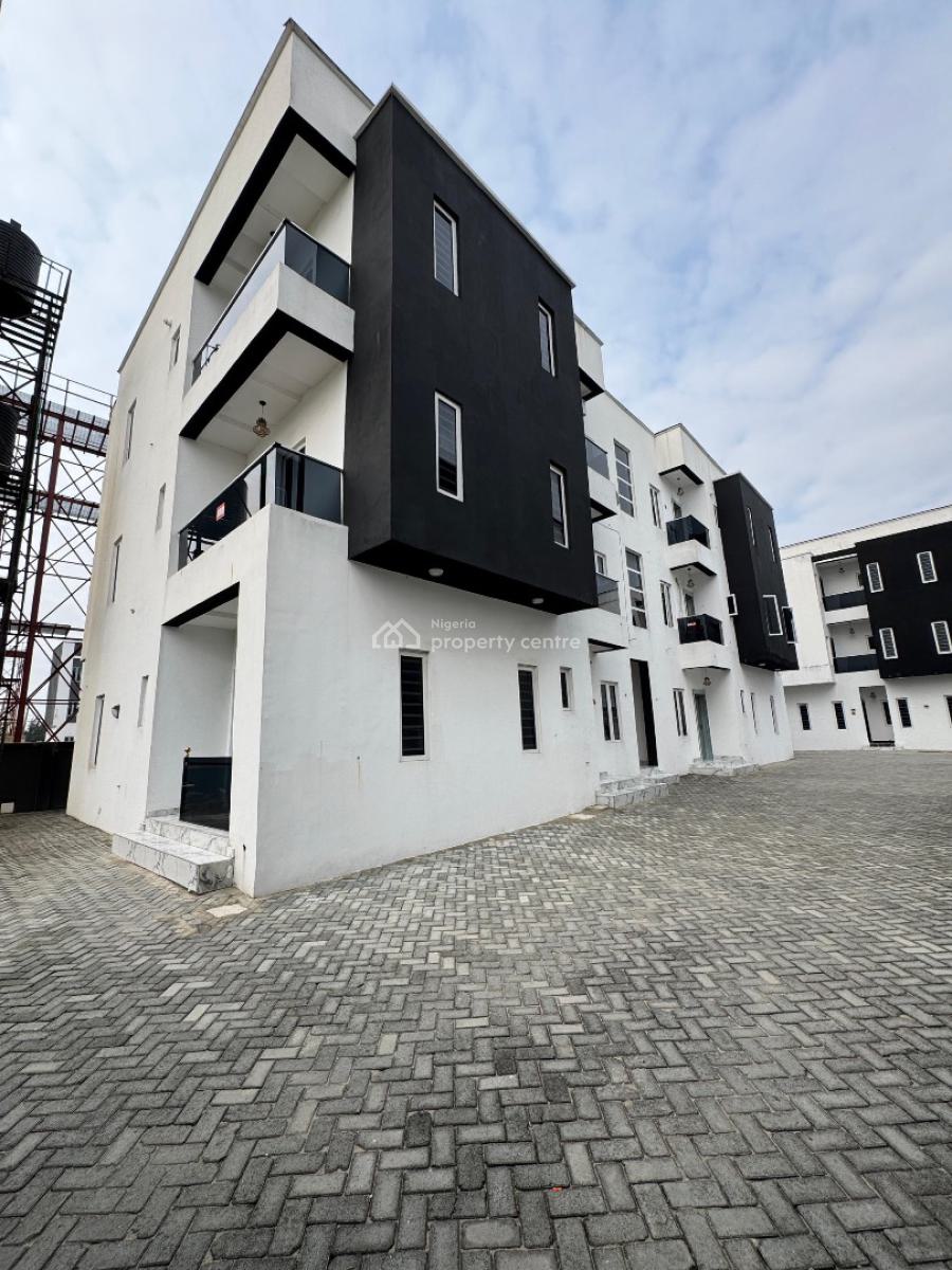 Luxurious 2 Bedrooms Apartment, Mobil Road, Ilaje, Ajah, Lagos, Flat / Apartment for Sale