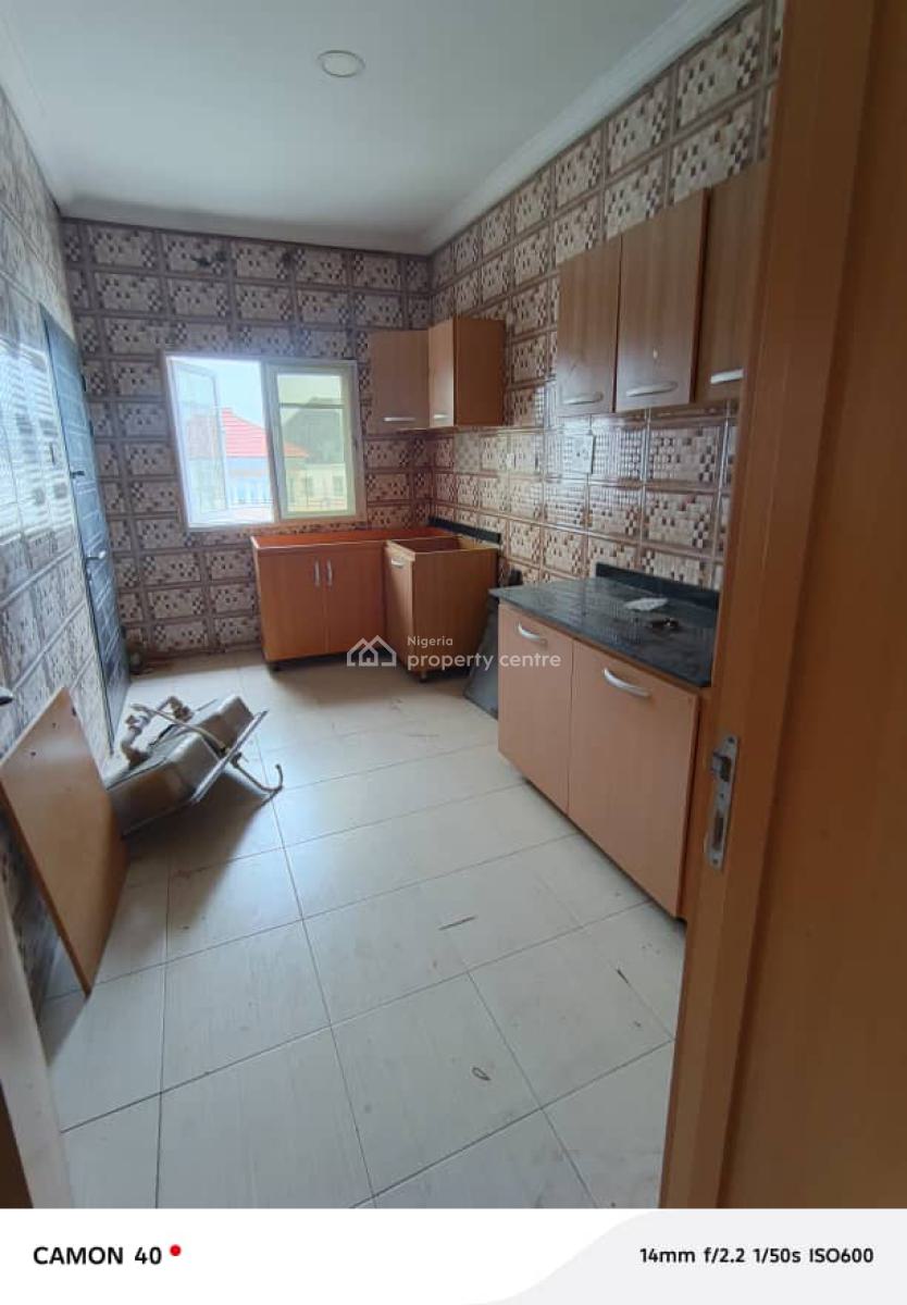 Standard 2 Bedroom Flat in a Secured Gated Estate, Ikota, Lekki, Lagos, Flat / Apartment for Rent