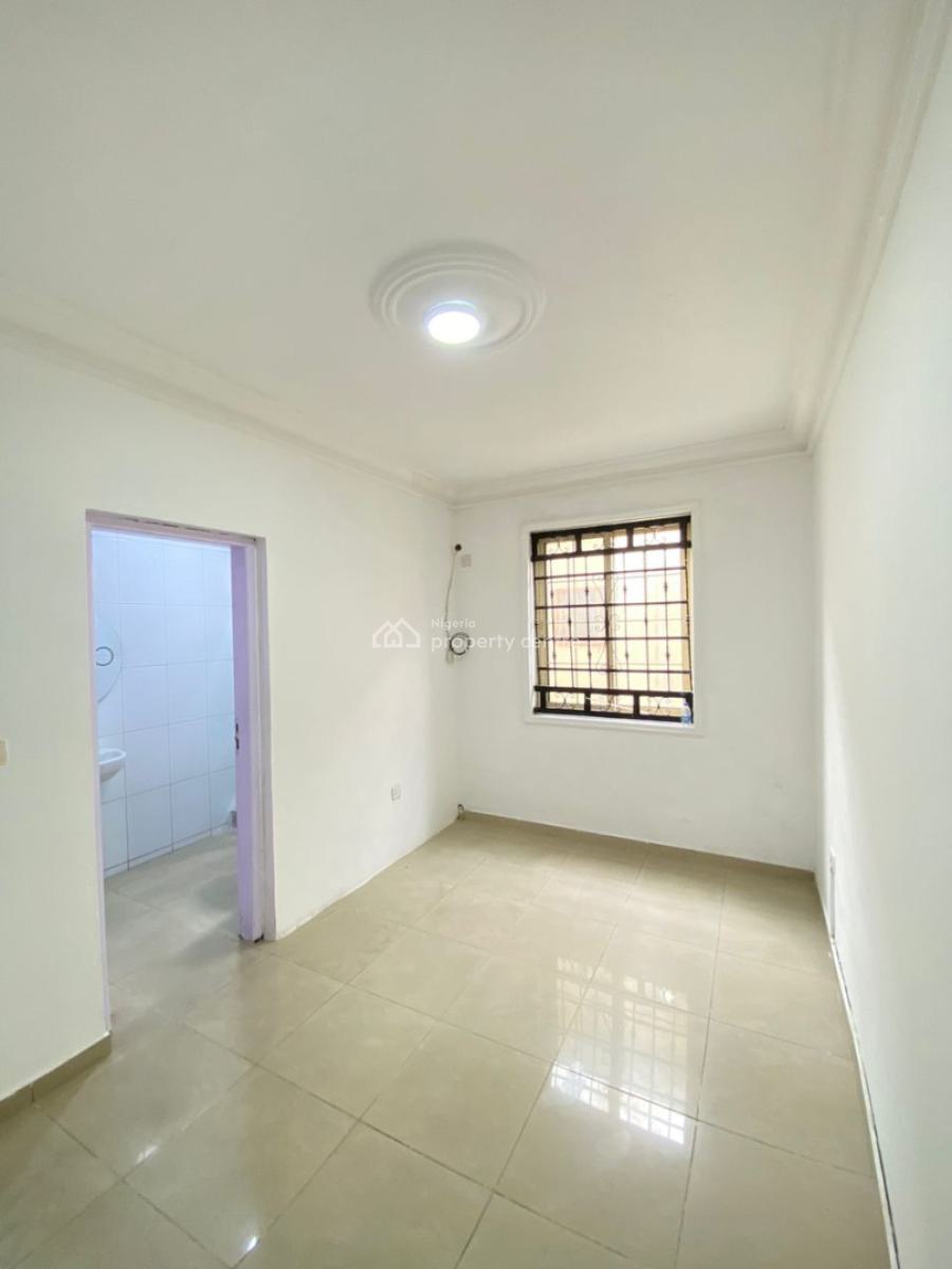 Spacious 2 Bedroom Apartment in a Serene Environment, Lekki Phase 1, Lekki, Lagos, Terraced Duplex for Rent