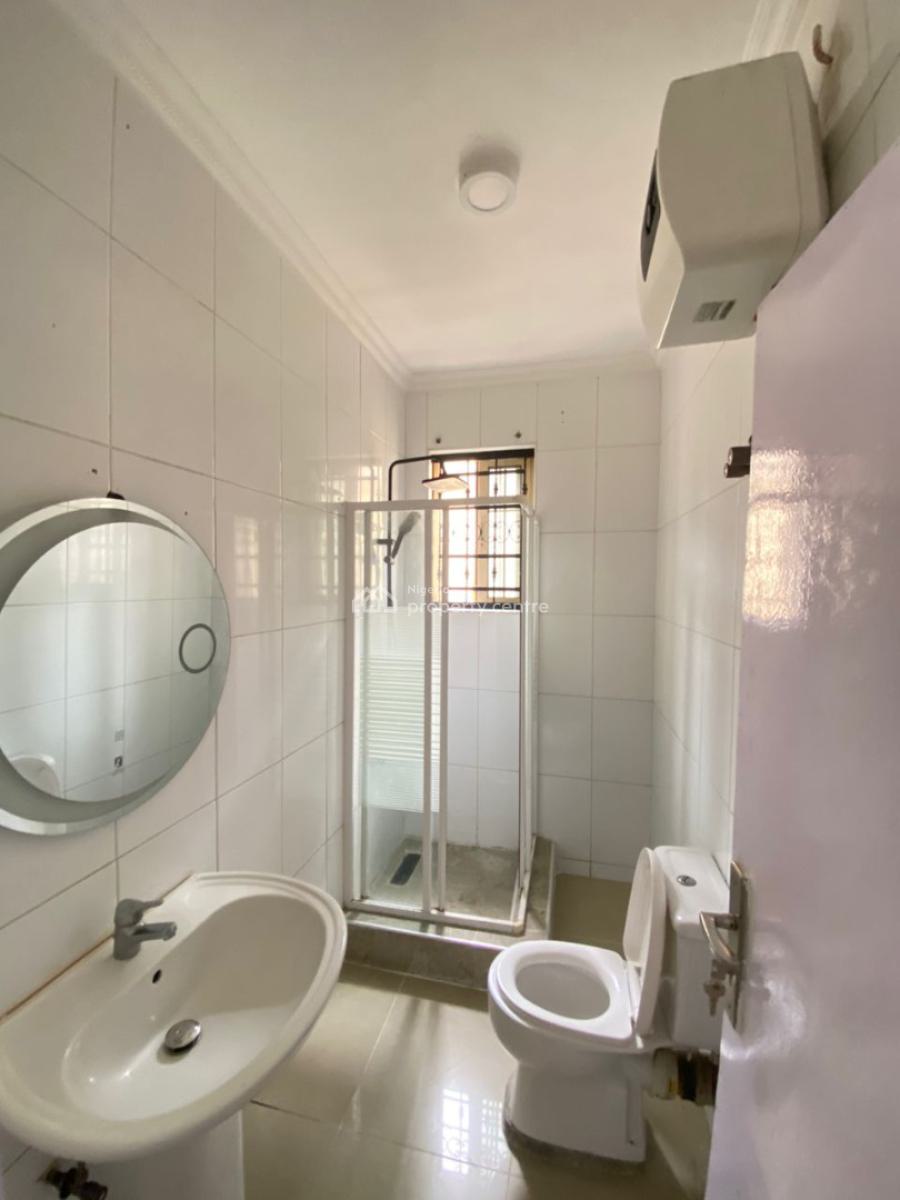 Spacious 2 Bedroom Apartment in a Serene Environment, Lekki Phase 1, Lekki, Lagos, Terraced Duplex for Rent