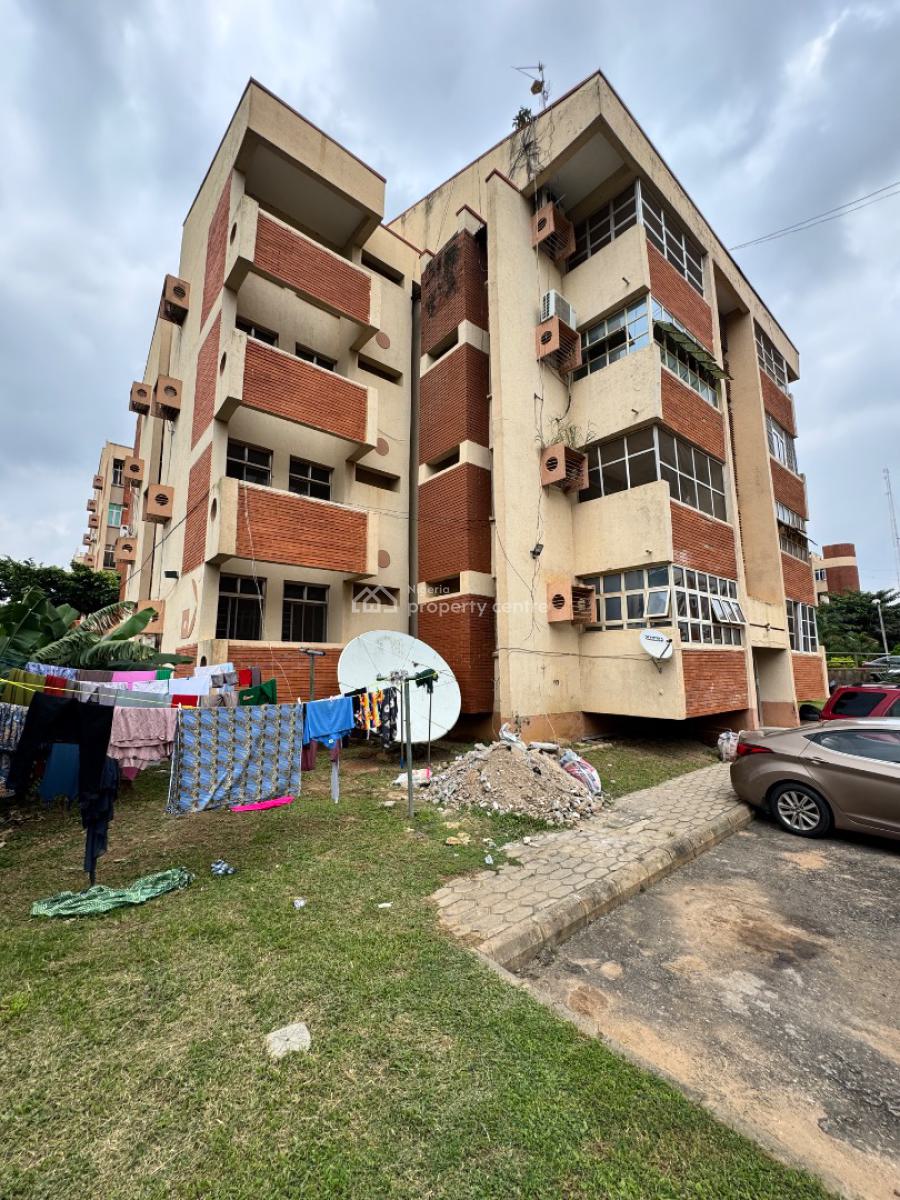 Modest 3 Bedrooms Apartment, Cbn Quarters, Garki, Abuja, Flat / Apartment for Sale