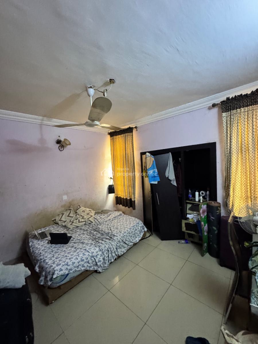 Modest 3 Bedrooms Apartment, Cbn Quarters, Garki, Abuja, Flat / Apartment for Sale