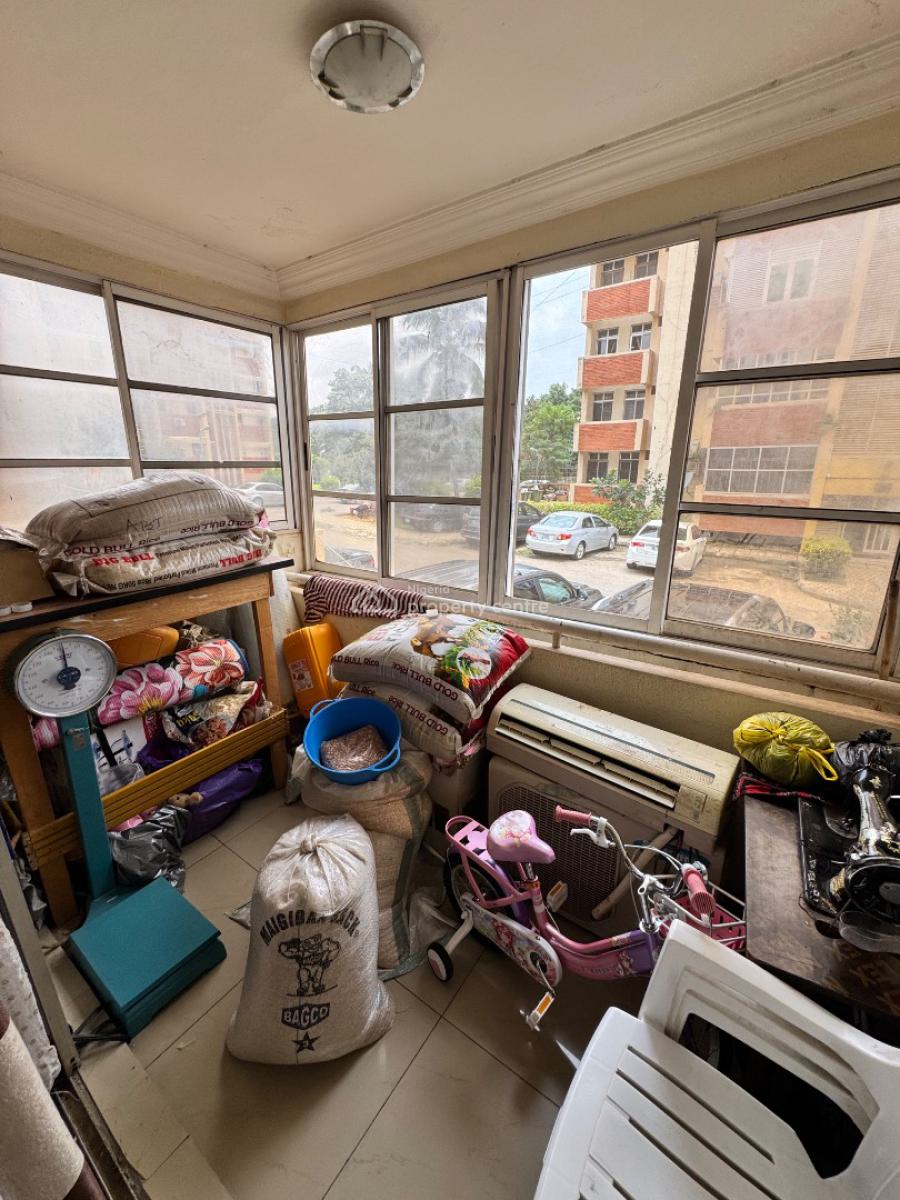 Modest 3 Bedrooms Apartment, Cbn Quarters, Garki, Abuja, Flat / Apartment for Sale