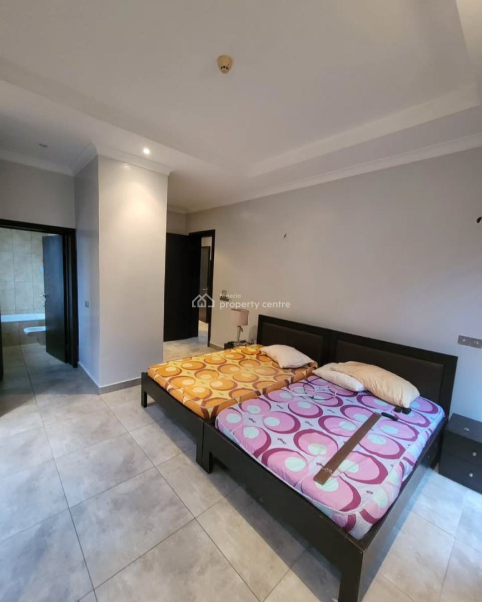 Furnished and Serviced with 24/7 Power Supply 2 Bedroom En-suite Flat, Victoria Island (vi), Lagos, Flat / Apartment for Rent
