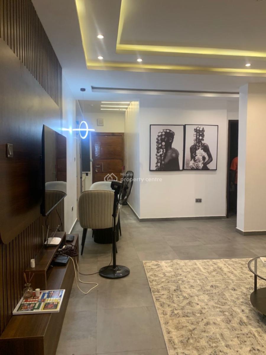 2 Bedroom Apartment with Top Notch Amenities Available, Platinum Way, Lekki, Lagos, Block of Flats for Sale