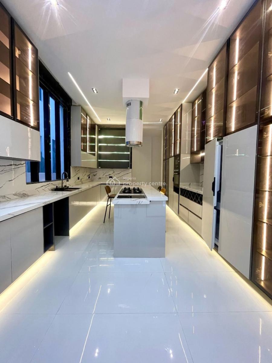 Fantastically Perched Luxury 5 Bedrooms Smart Home, Chevron, Lekki, Lagos, Detached Duplex for Sale