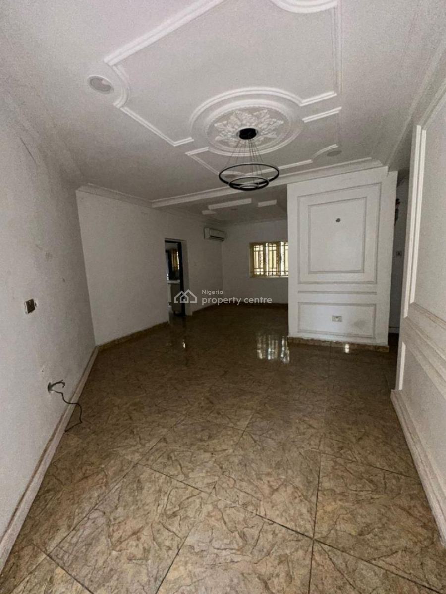 Nice 2 Bedroom Apartment, Maitama, Maitama District, Abuja, Flat / Apartment for Rent