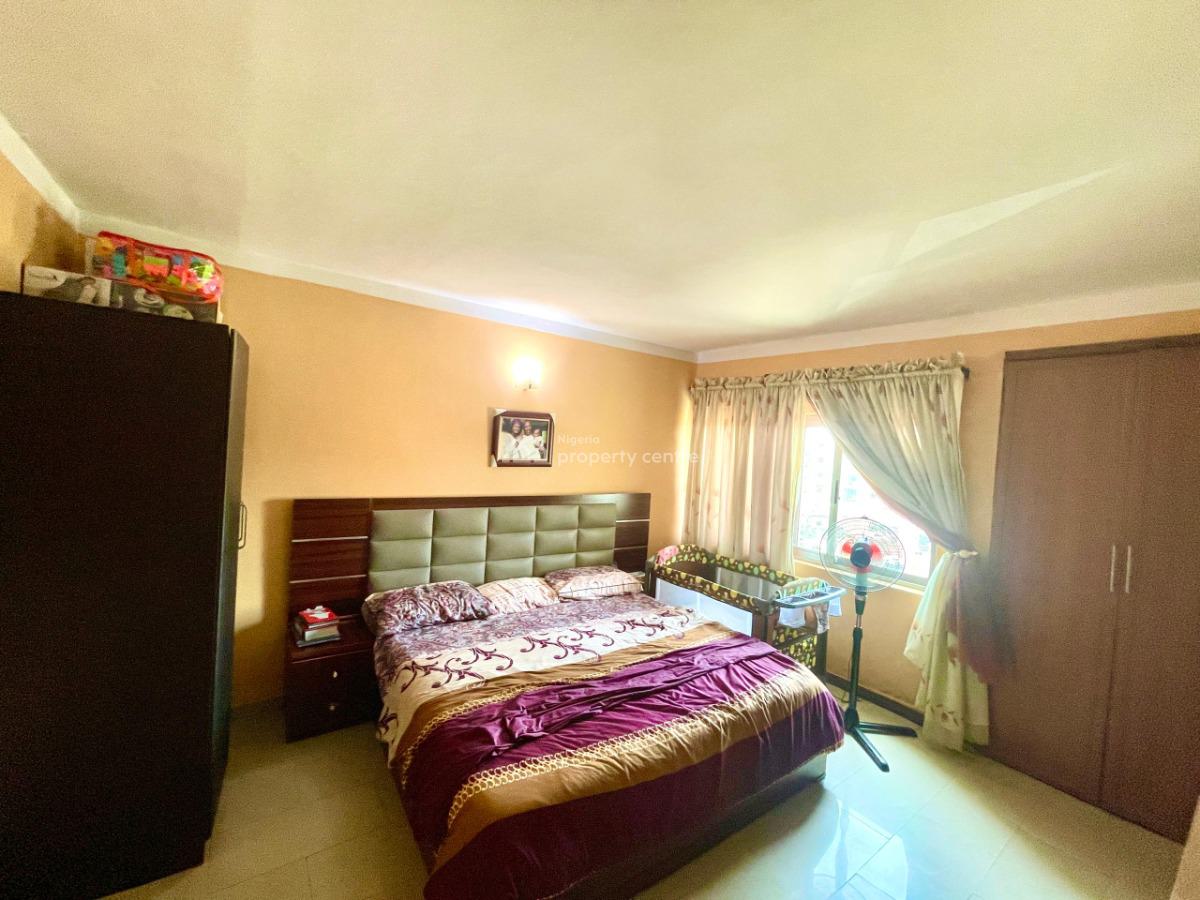 Here We Go   Direct to Mandate    Exquisite 2-bedroom with Bq Apar, Surulere, Lagos, Flat / Apartment for Rent