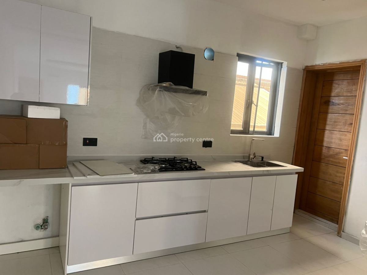 Brand New 2 Bedroom Apartment (upstairs), Off Admiralty Way, Lekki Phase 1, Lekki, Lagos, Flat / Apartment for Rent