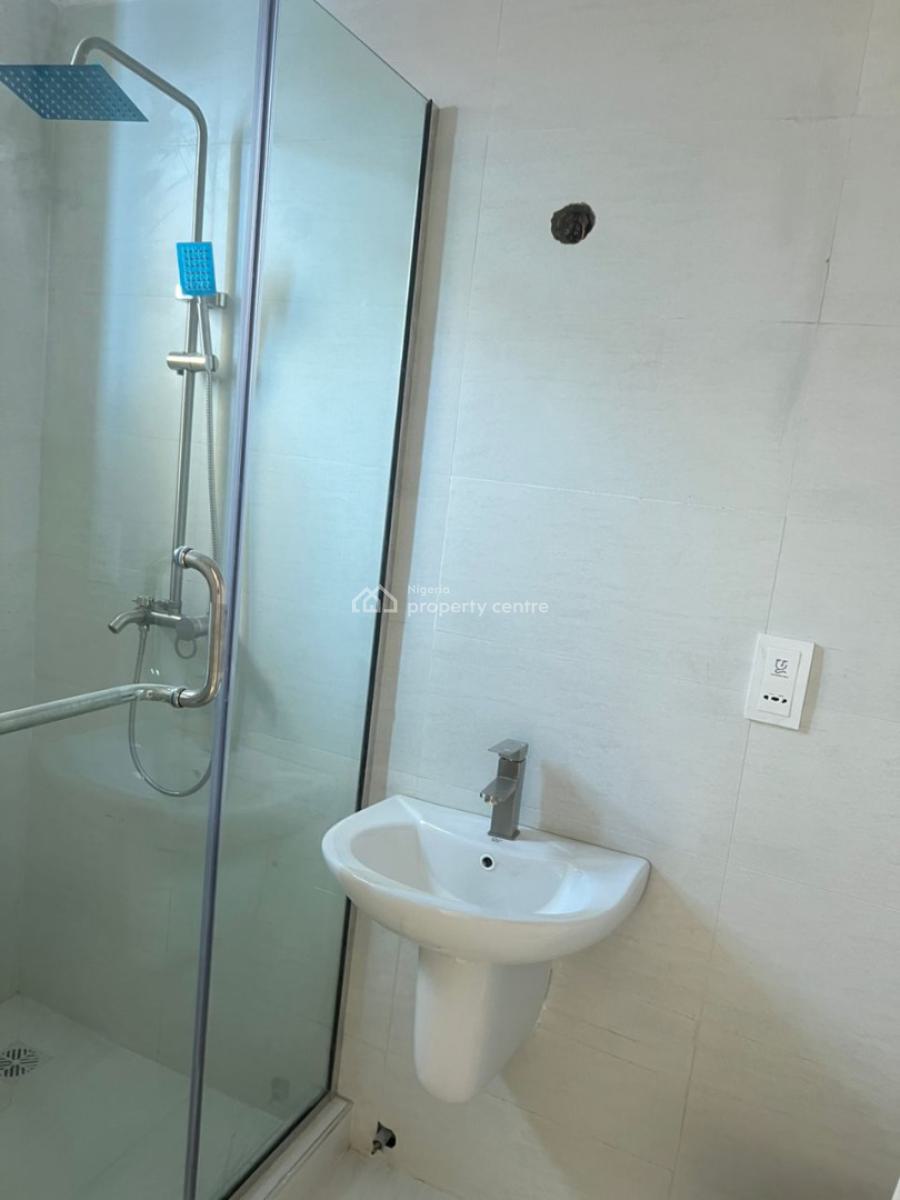 Brand New 2 Bedroom Apartment (upstairs), Off Admiralty Way, Lekki Phase 1, Lekki, Lagos, Flat / Apartment for Rent