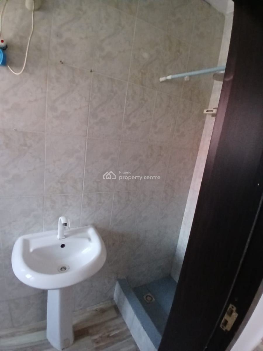 Luxury and Neat 4 Bedroom Terrace Duplex in a Secured Estate, Sangotedo, Sangotedo, Ajah, Lagos, Terraced Duplex for Rent