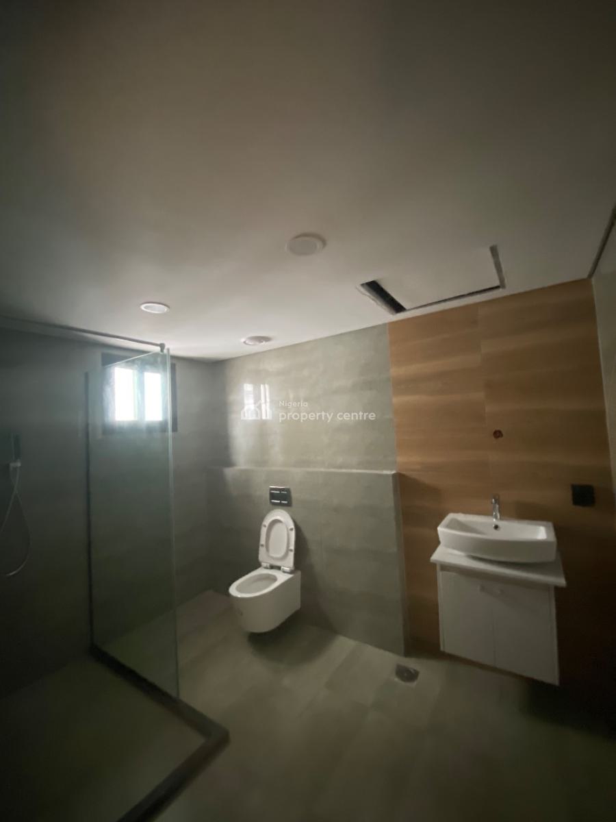 Lovely 3 Bedroom Penthouse with a Spacious Rooftop Terrace, Ikoyi, Lagos, Flat / Apartment for Sale