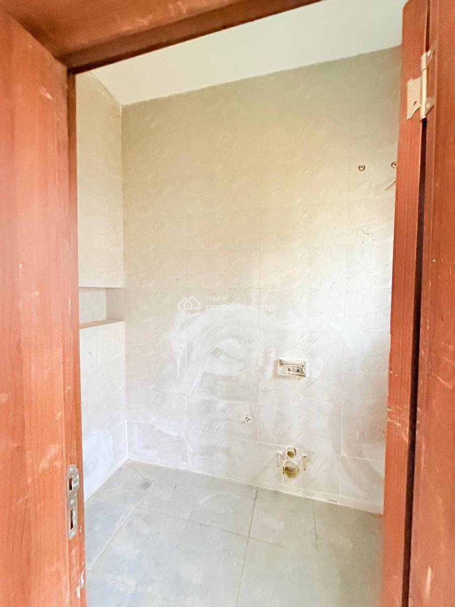 5 Bedroom  Detached with 1 Room Boys Quarters, Jahi, Abuja, Detached Duplex for Sale