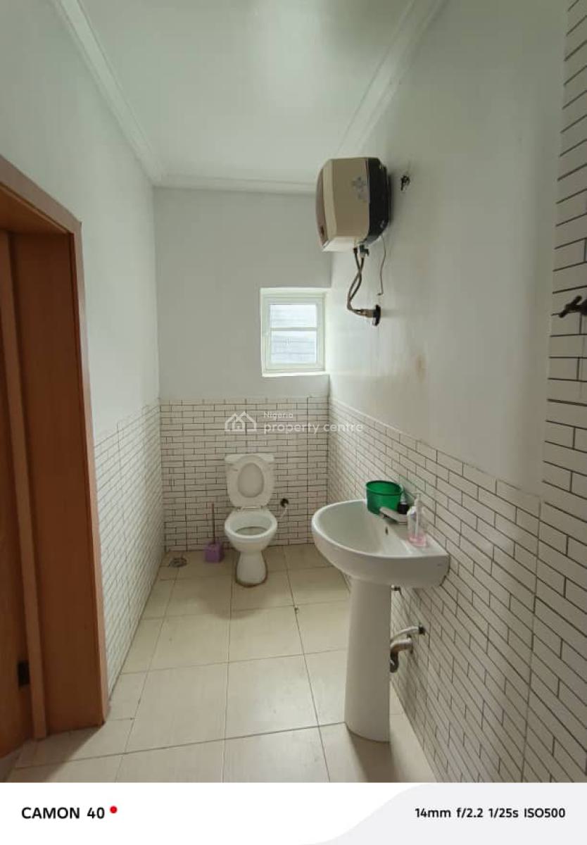 Beautiful 3 Bedroom Flat, Ikota, Lekki, Lagos, Flat / Apartment for Rent
