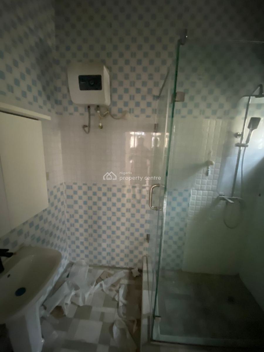 Luxury Spacious 5 Bedroom Duplex with Bq, Chevron, Lekki, Lagos, House for Sale