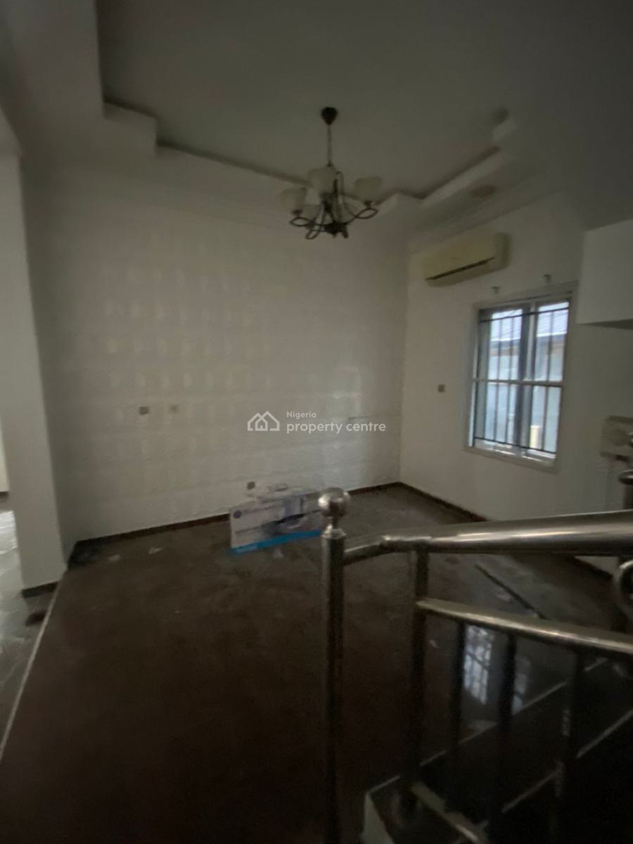 Luxury Spacious 5 Bedroom Duplex with Bq, Chevron, Lekki, Lagos, House for Sale