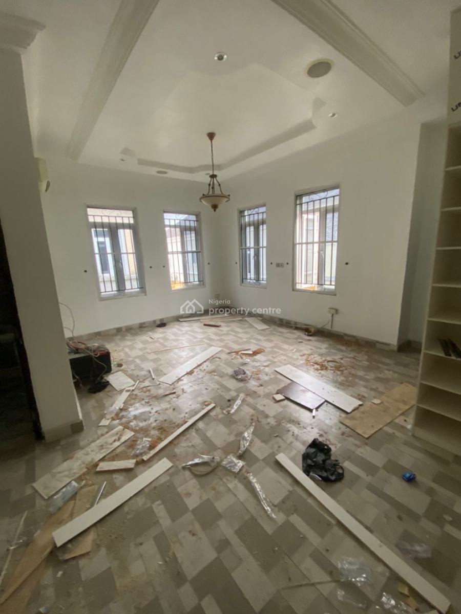 Luxury Spacious 5 Bedroom Duplex with Bq, Chevron, Lekki, Lagos, House for Sale