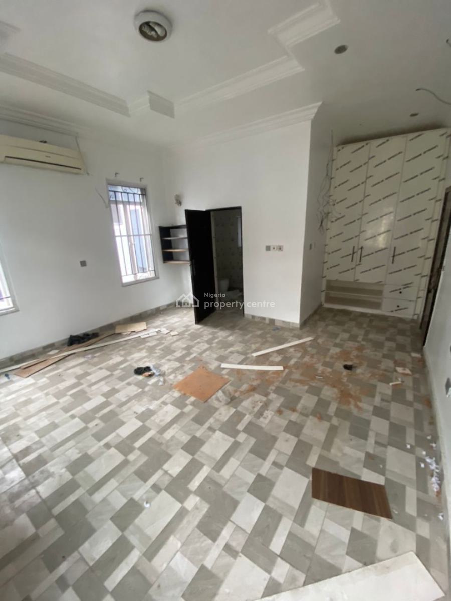 Luxury Spacious 5 Bedroom Duplex with Bq, Chevron, Lekki, Lagos, House for Sale