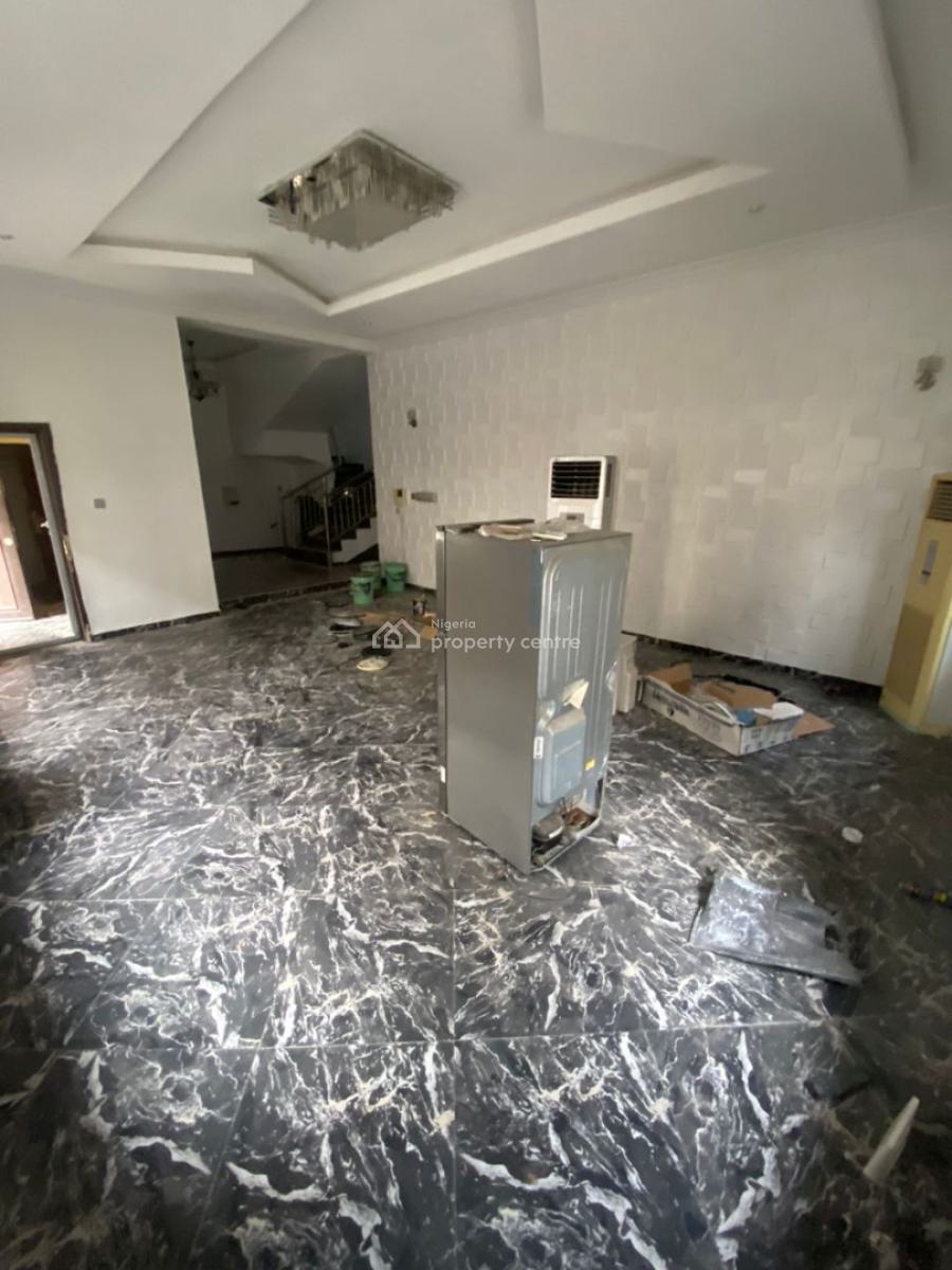 Luxury Spacious 5 Bedroom Duplex with Bq, Chevron, Lekki, Lagos, House for Sale