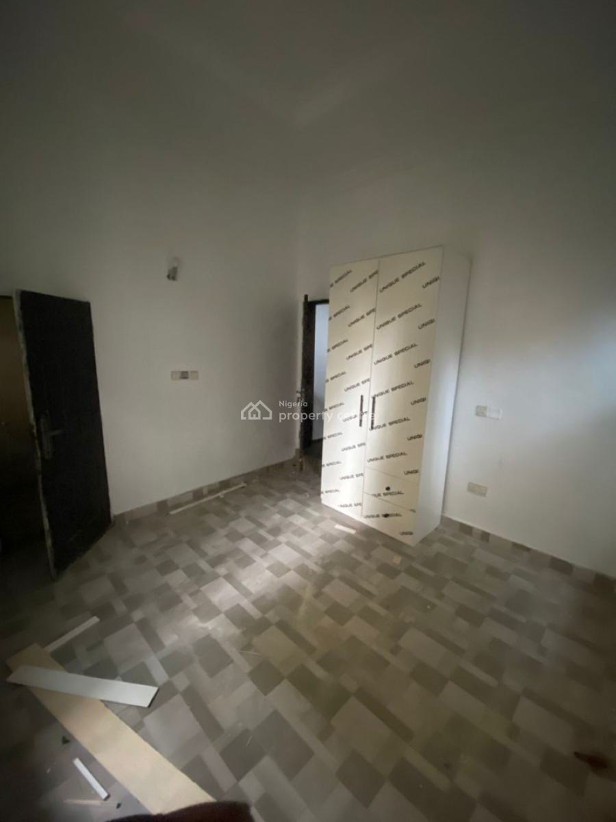 Luxury Spacious 5 Bedroom Duplex with Bq, Chevron, Lekki, Lagos, House for Sale