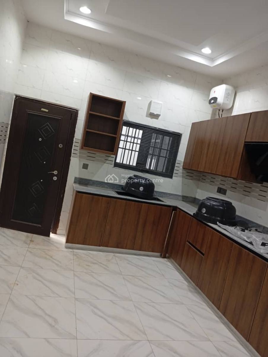 a Nice 4 Bedroom Terraced Duplex with Bq in an Estate on Tarred Road, Guzape District, Abuja, Terraced Duplex for Sale