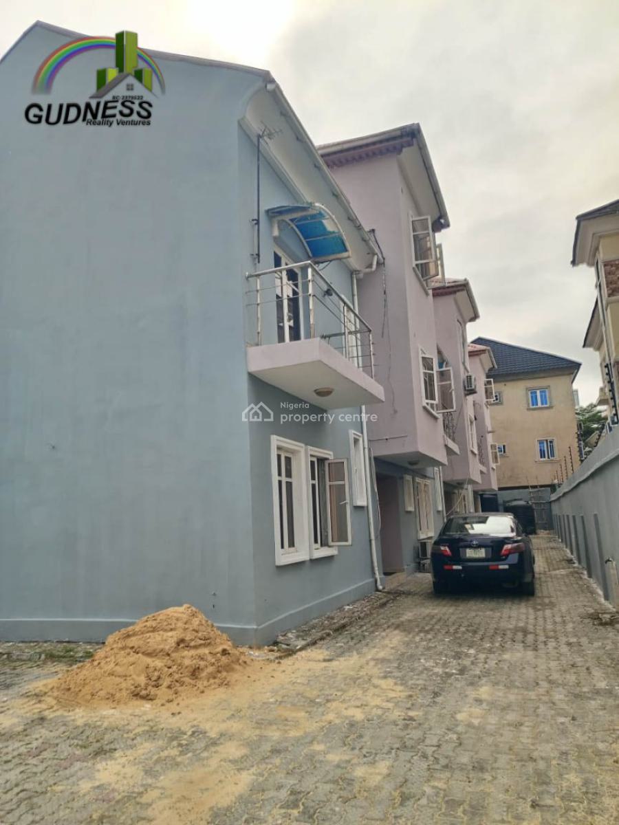 3 Bedroom Terrace Duplex, Osapa, Lekki, Lagos, Terraced Duplex for Rent