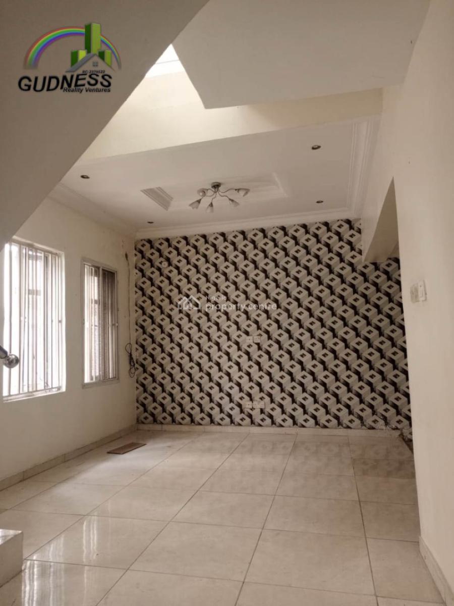 3 Bedroom Terrace Duplex, Osapa, Lekki, Lagos, Terraced Duplex for Rent